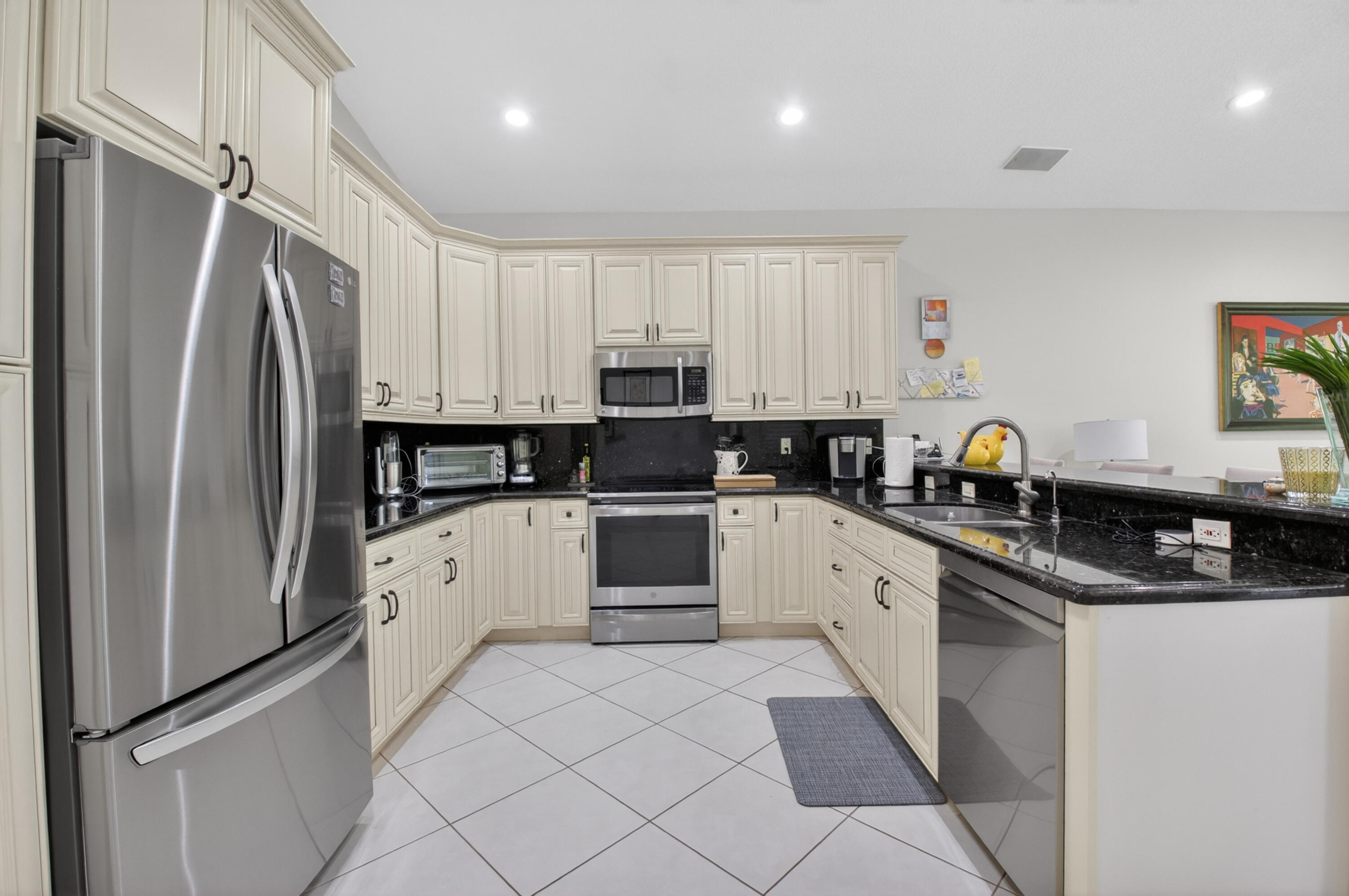VALENCIA LAKES 2 - Residential