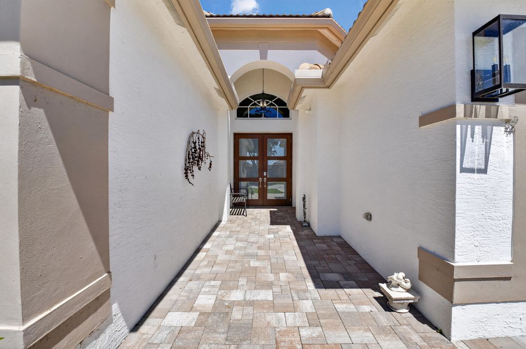Photo of 11786 Caracas Boulevard, Boynton Beach, FL 33437 (MLS # B26026063)