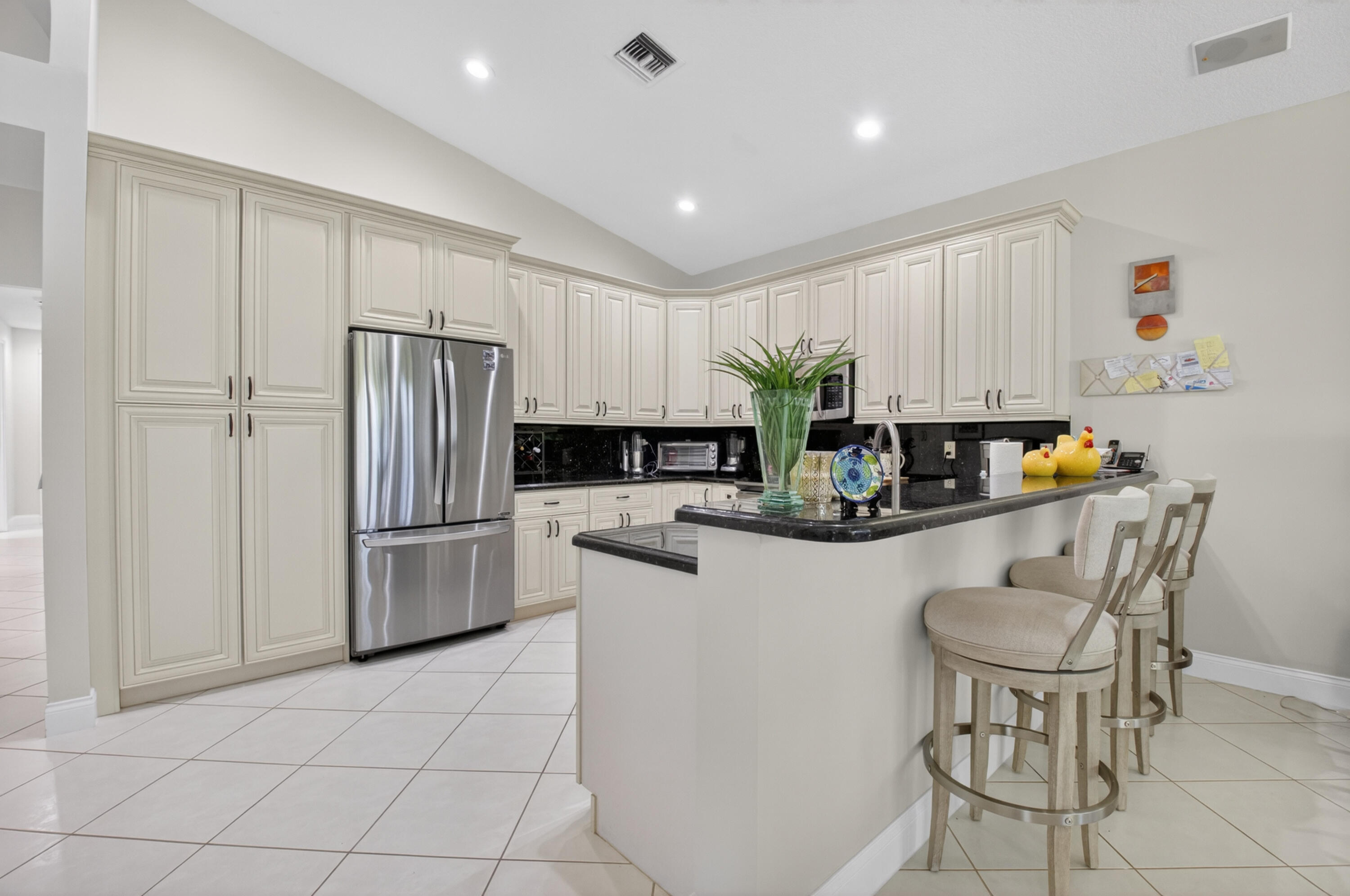 VALENCIA LAKES 2 - Residential