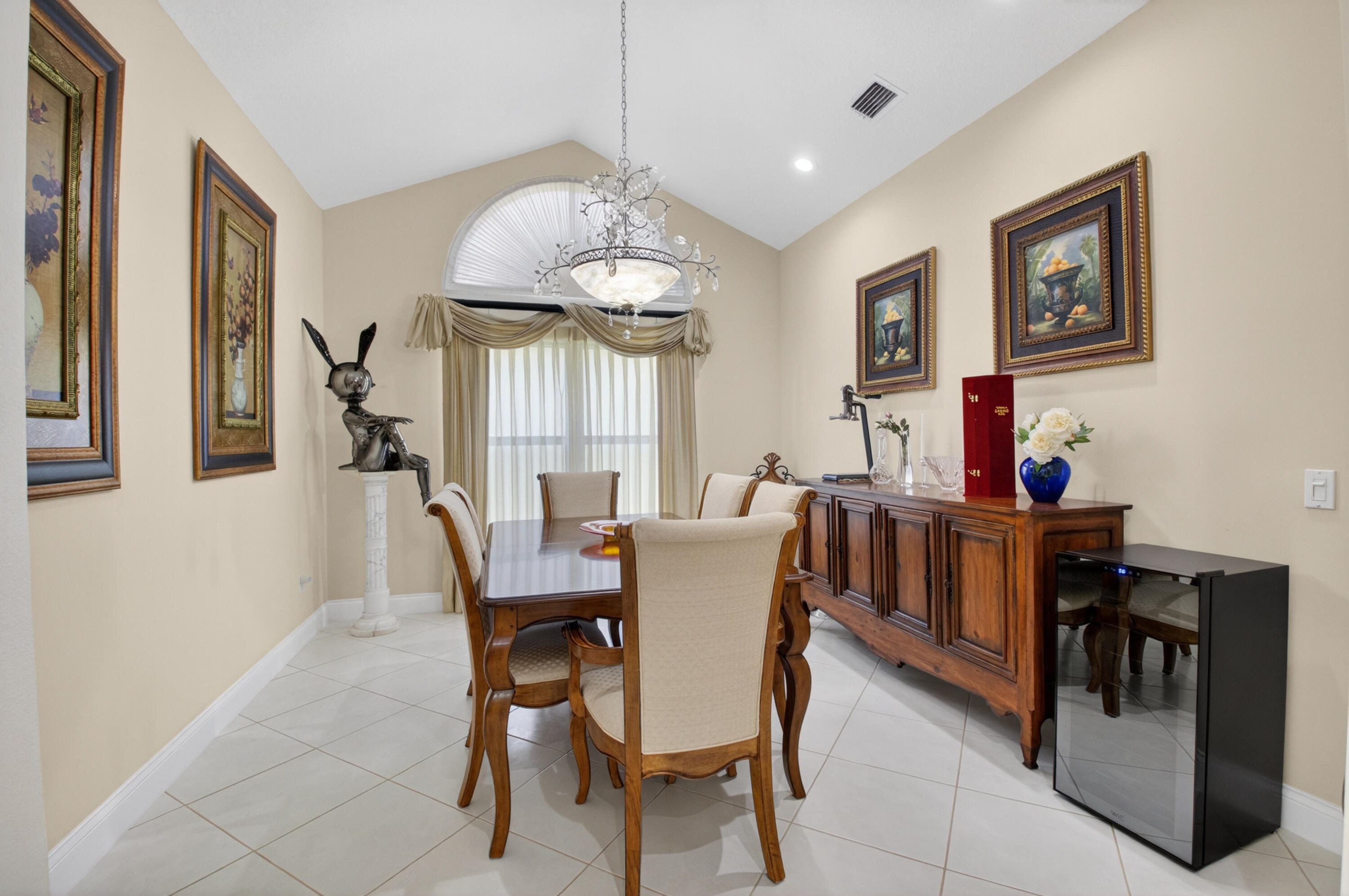 VALENCIA LAKES 2 - Residential