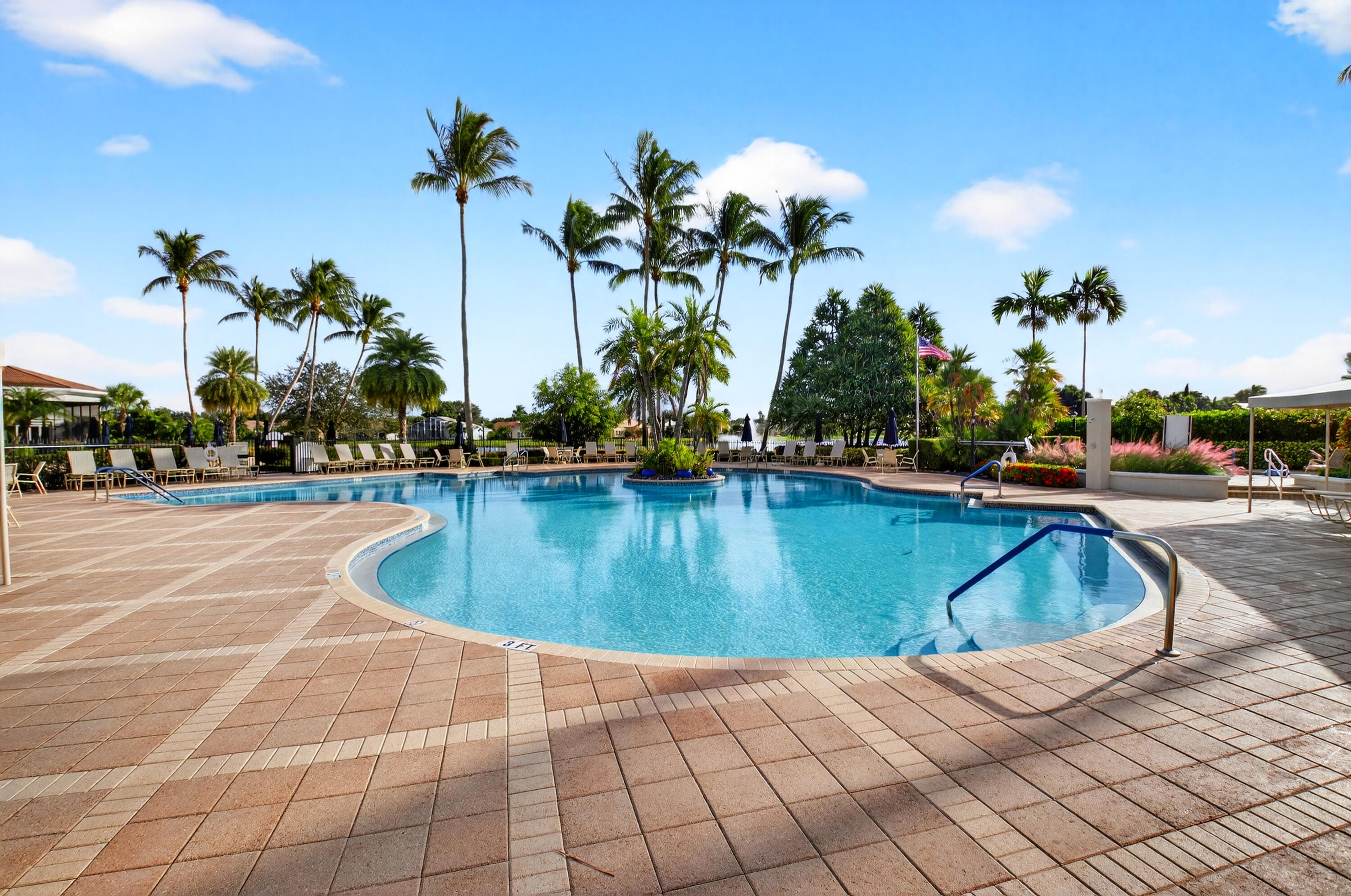 VALENCIA LAKES 2 - Residential