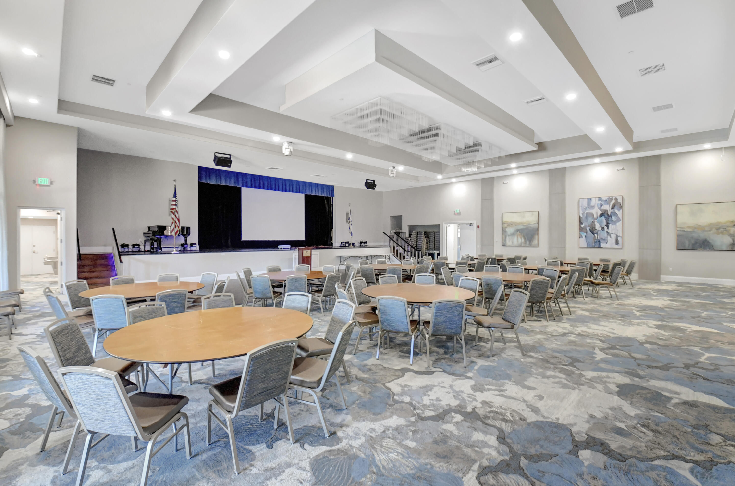 VALENCIA LAKES 2 - Residential