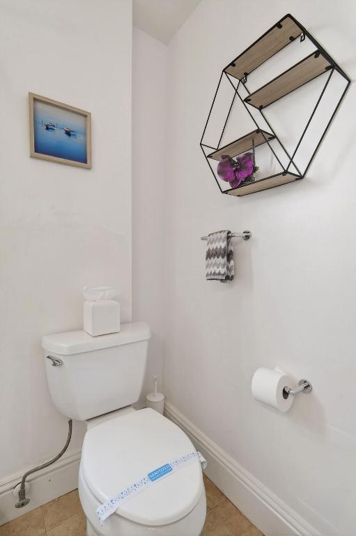 PALM BEACH HOTEL CONDO - Residential