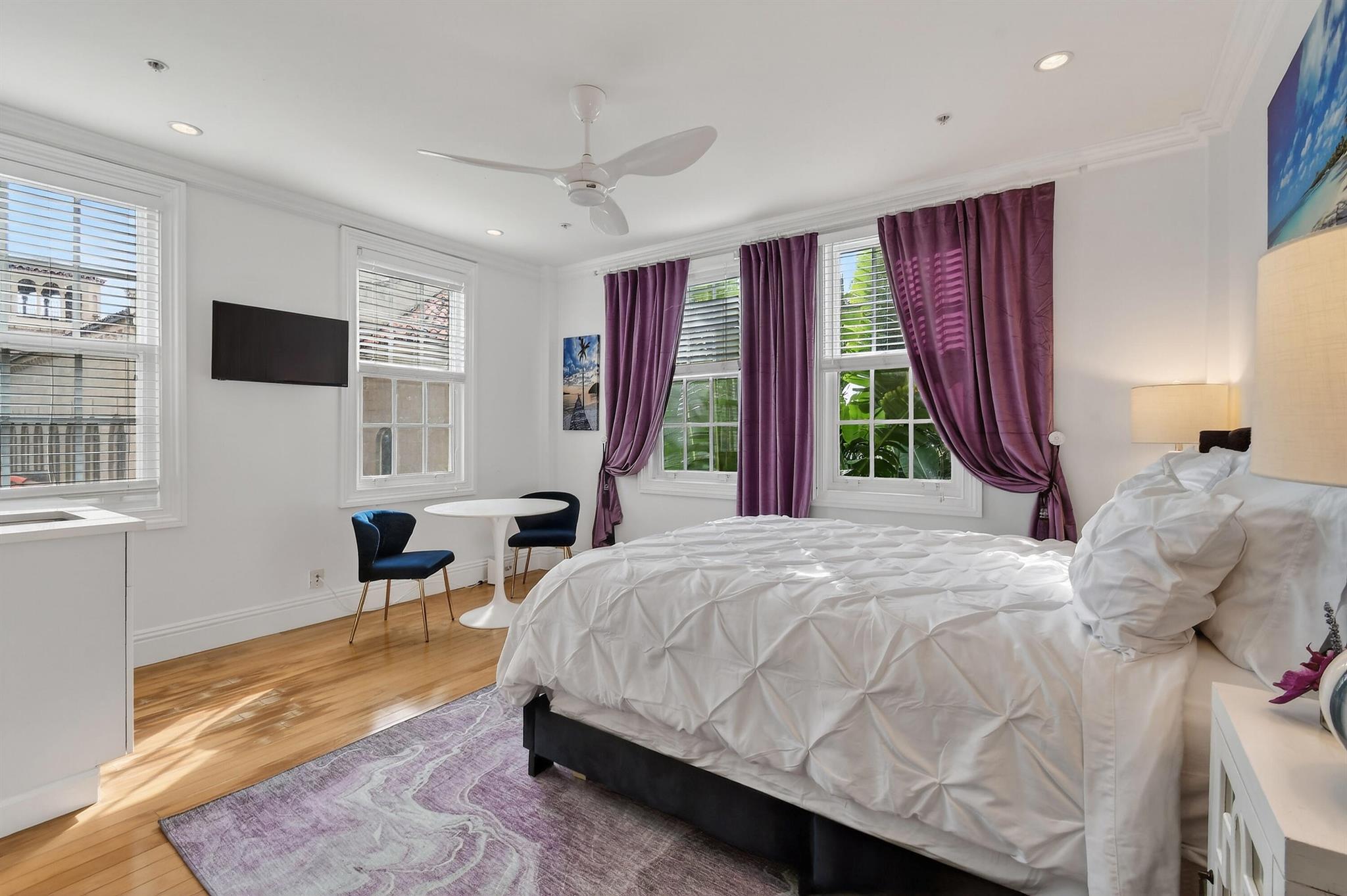 235 Sunrise Avenue #3265