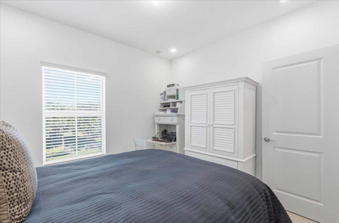 DEERFIELD CROSSING - Residential