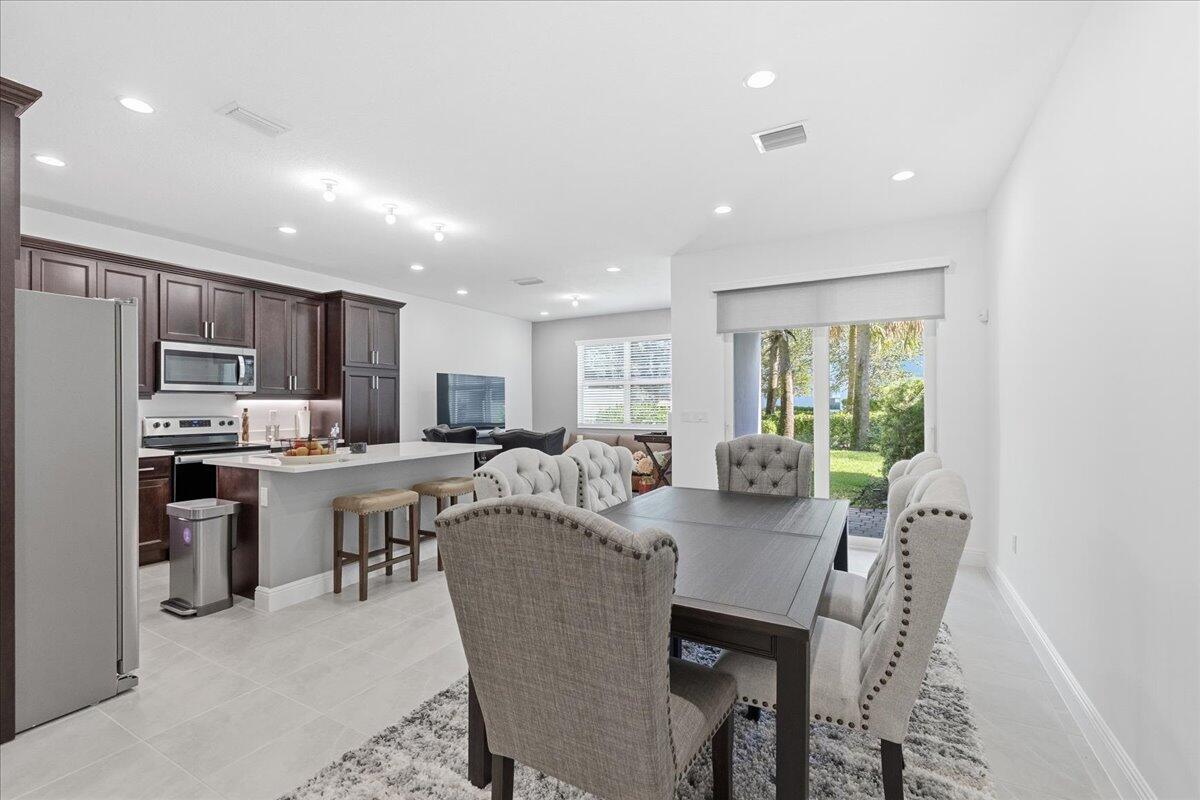 554 Sanderling Circle