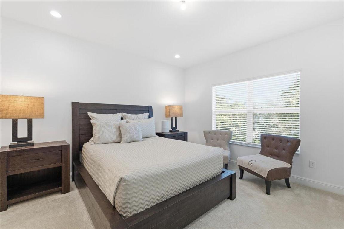 DEERFIELD CROSSING - Residential