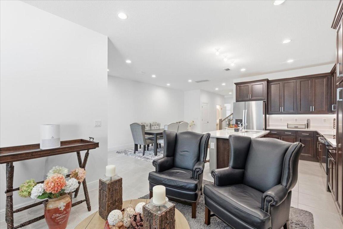 DEERFIELD CROSSING - Residential