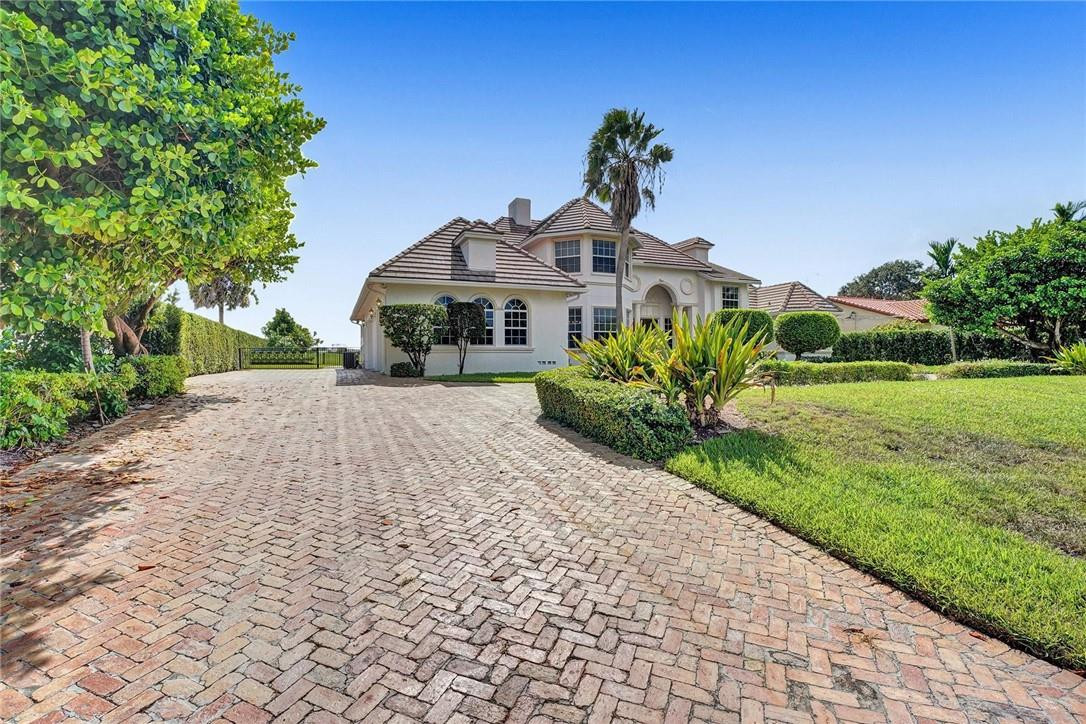 Coral Ridge Country Club - Residential