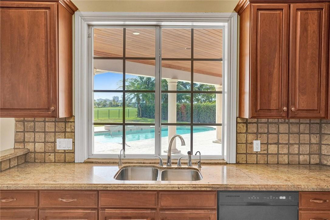 Coral Ridge Country Club - Residential