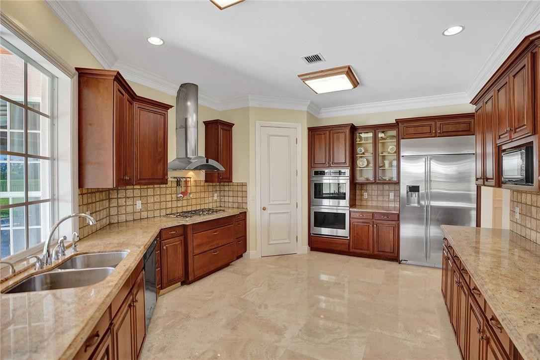 Coral Ridge Country Club - Residential