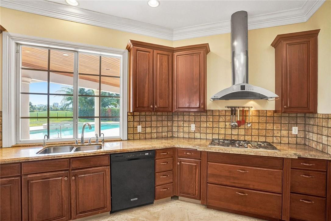 Coral Ridge Country Club - Residential