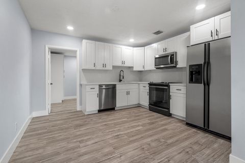 Tiny photo for 2923 NW 48th Street, Fort Lauderdale, FL 33309 (MLS # B26029275)