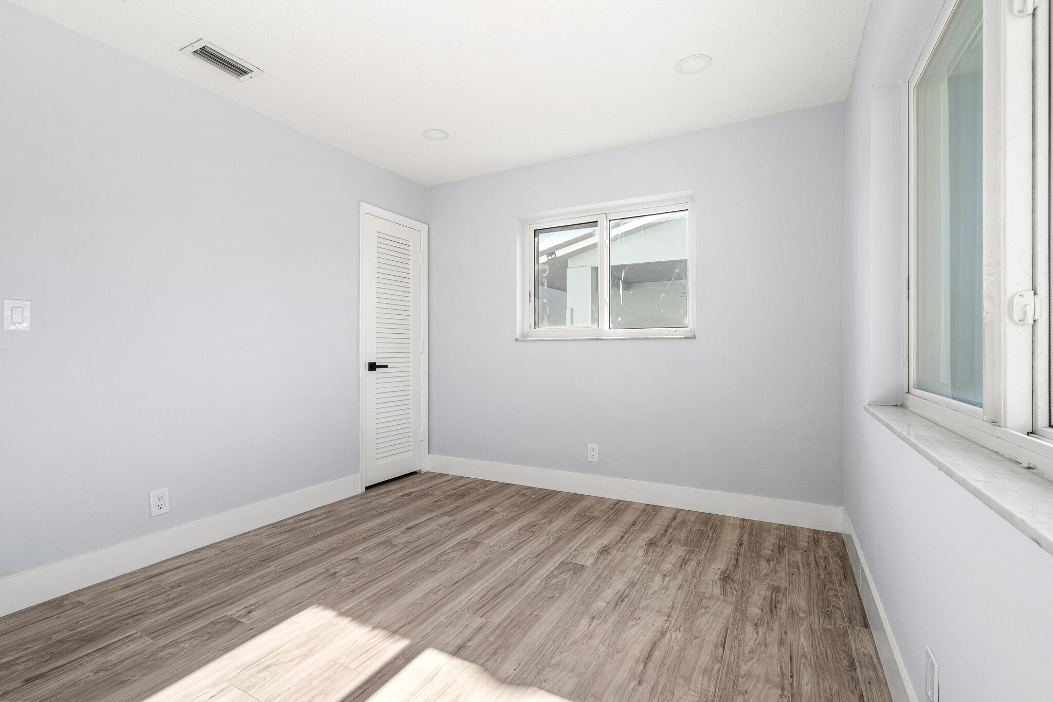 TAMARAC LAKES SOUTH - Residential