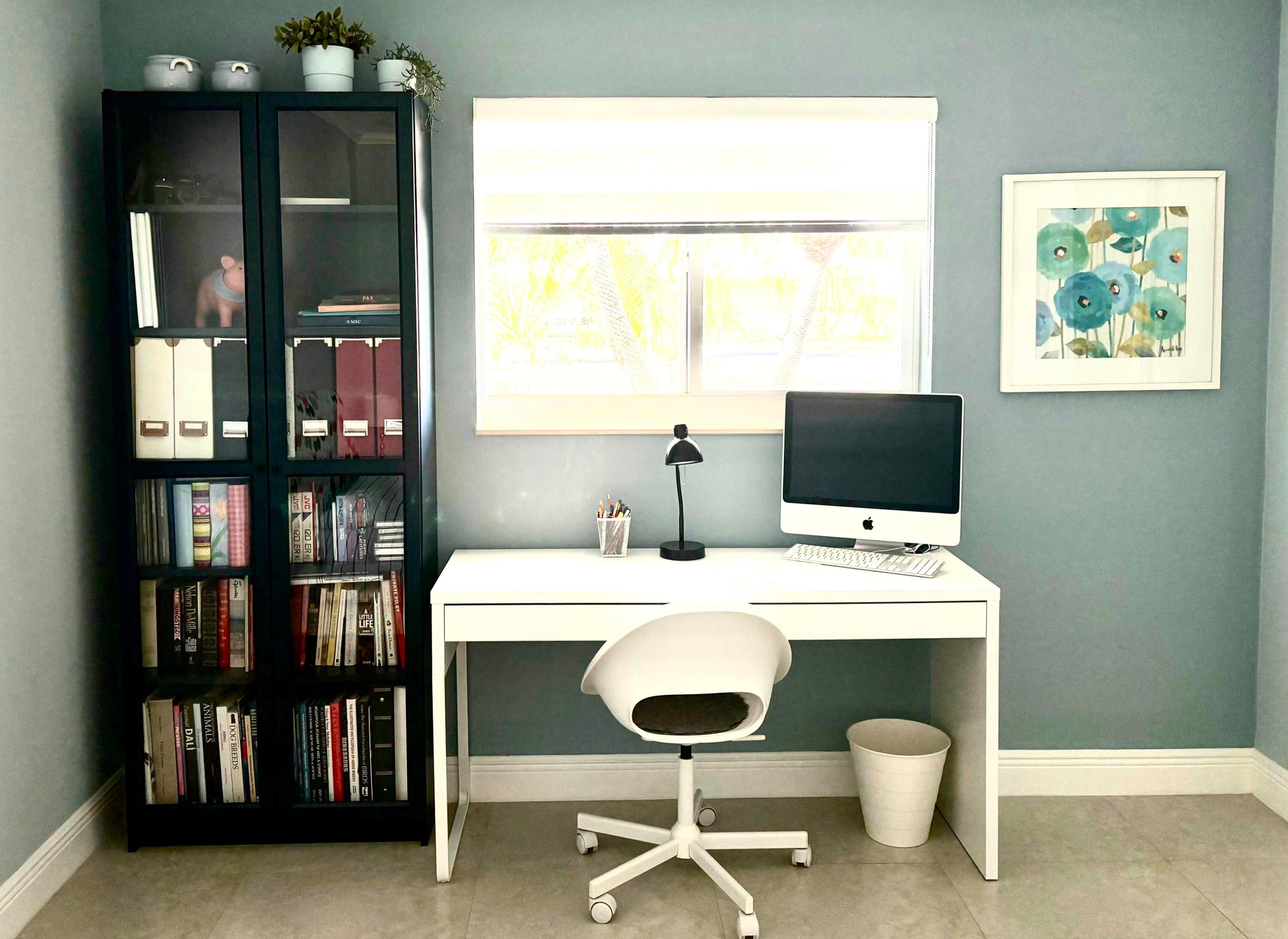 HOLLYWOOD HILLS - Residential