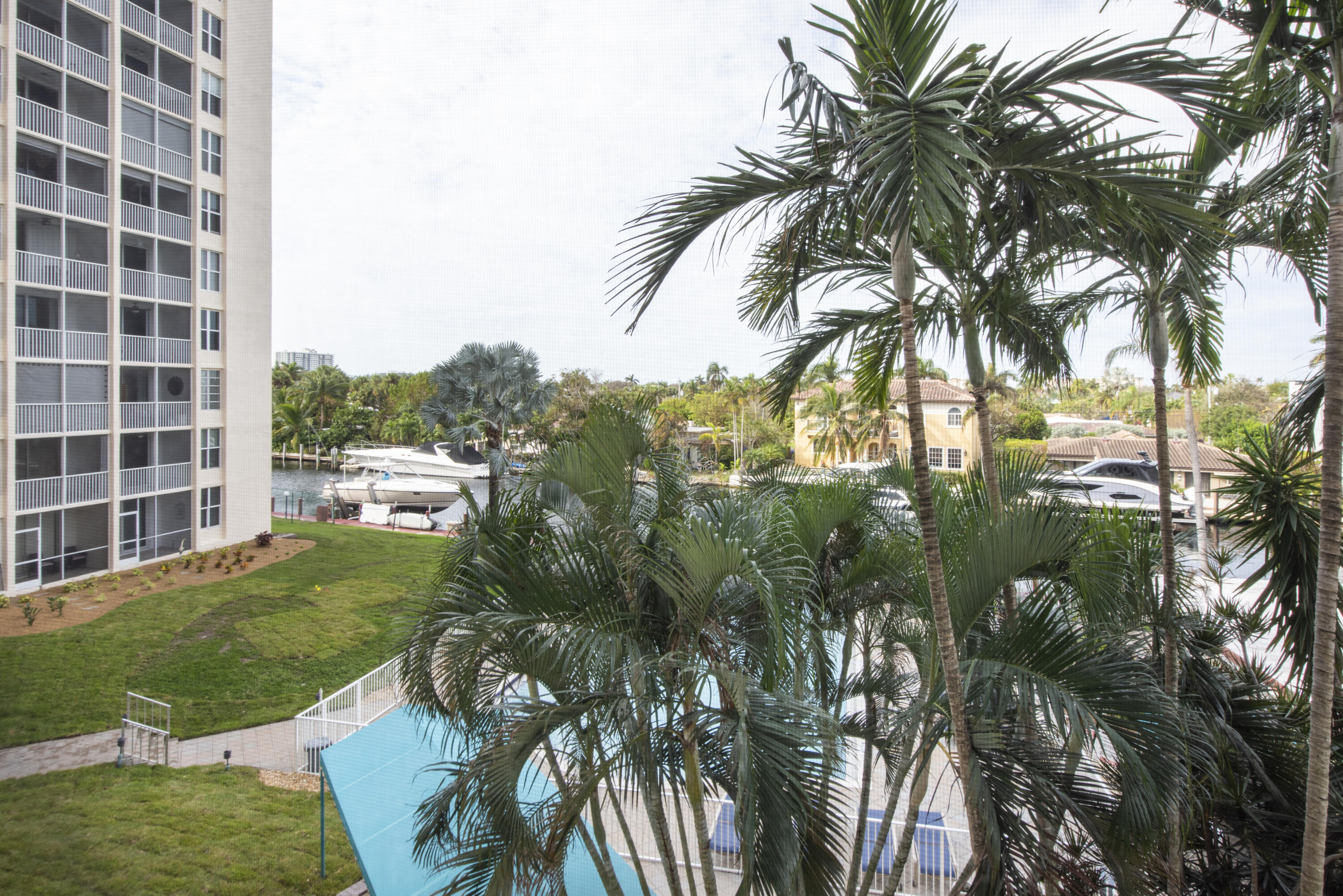 DELPHI TOWERS CONDO - Residential