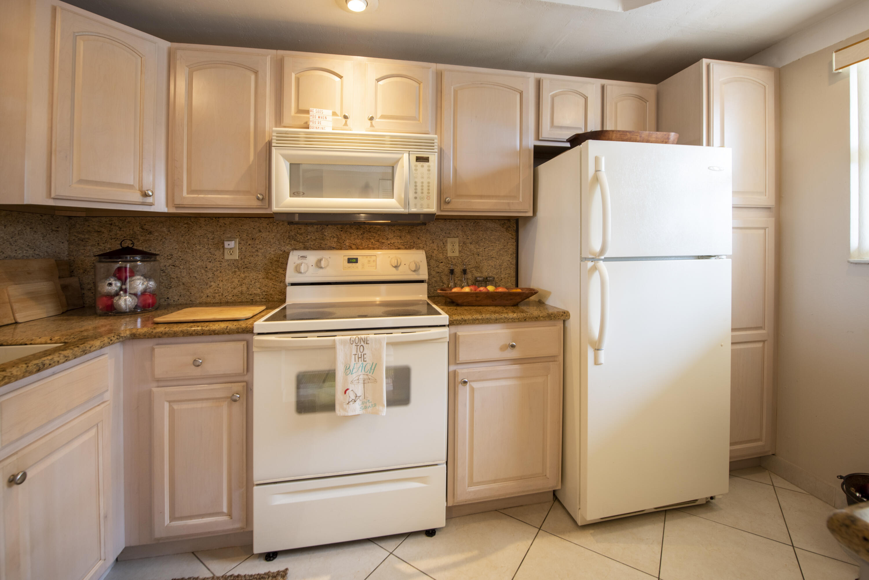 DELPHI TOWERS CONDO - Residential