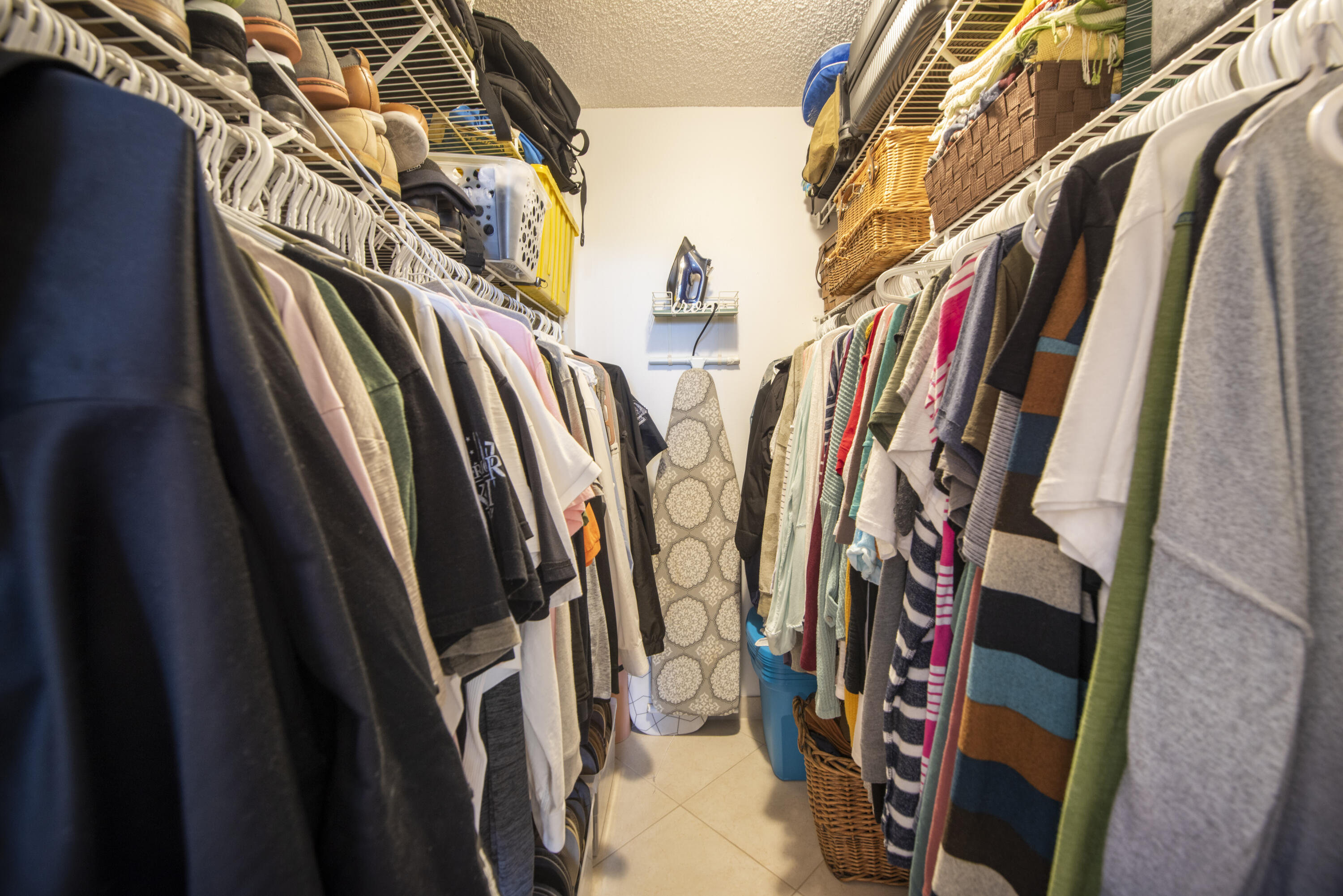 DELPHI TOWERS CONDO - Residential