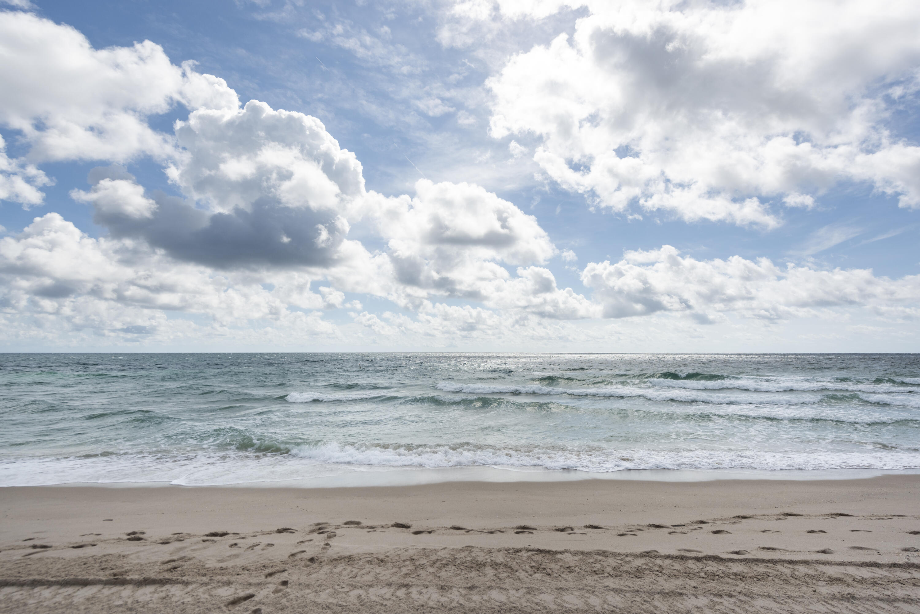 DELPHI TOWERS CONDO - Residential