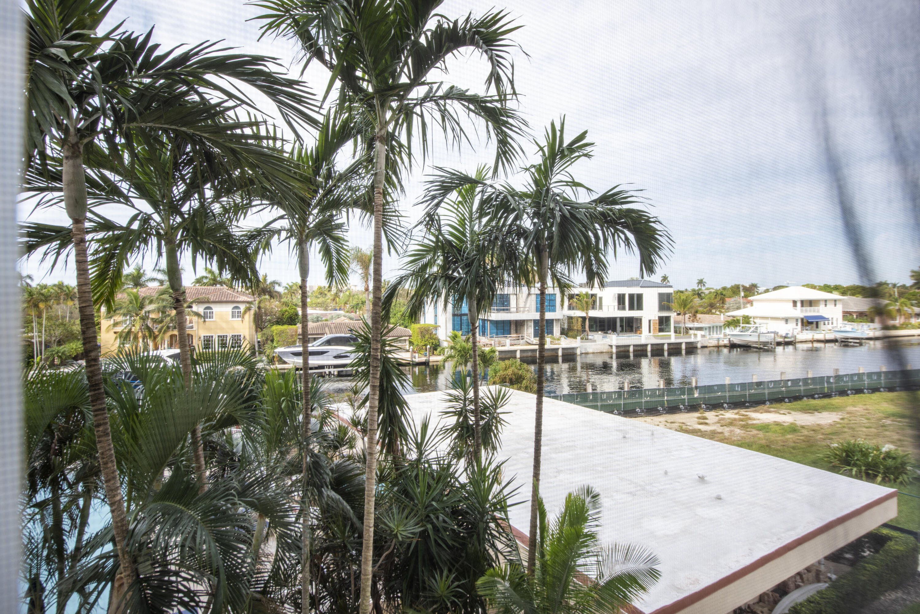 DELPHI TOWERS CONDO - Residential