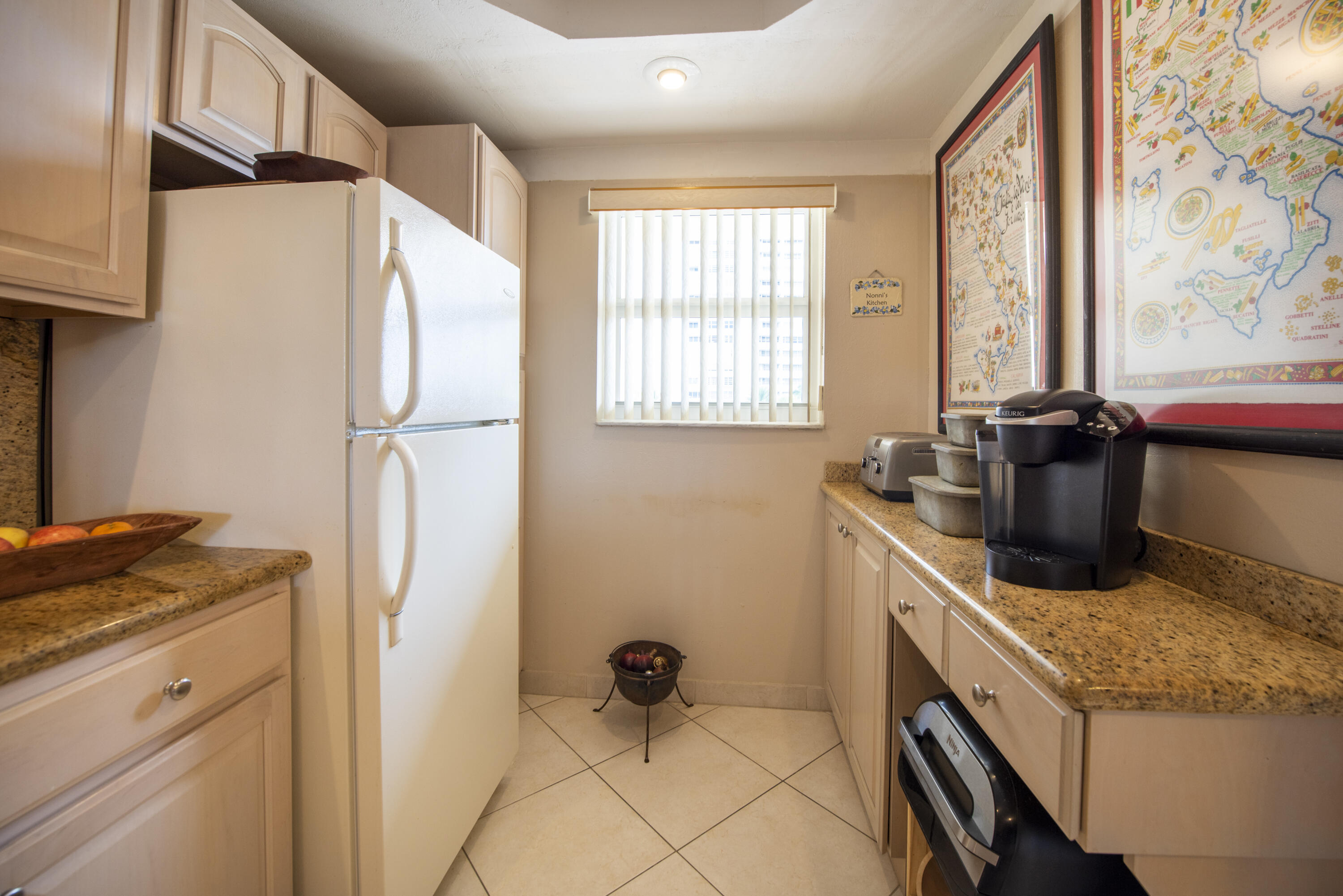 DELPHI TOWERS CONDO - Residential