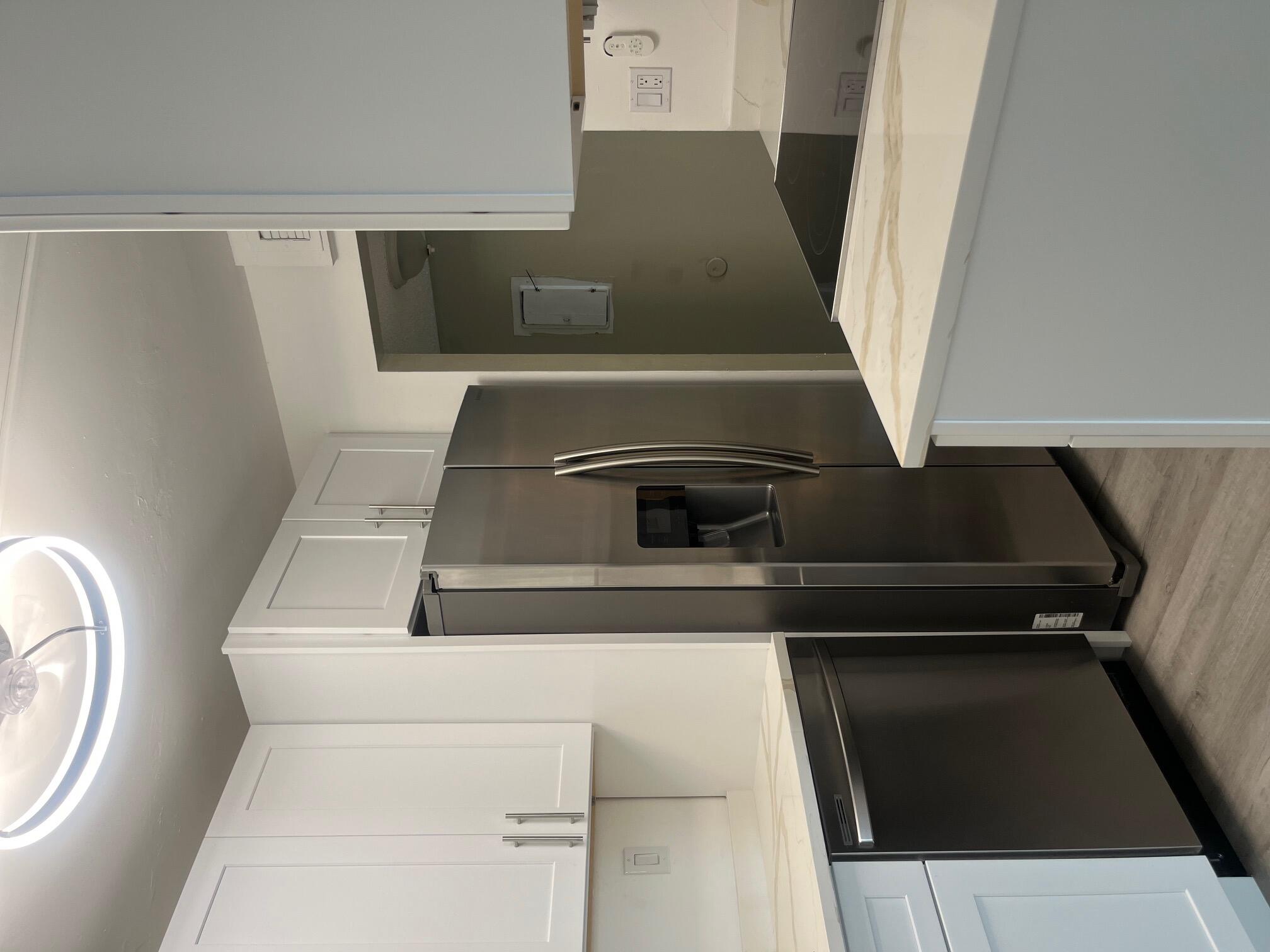 1820 N Congress Avenue 201