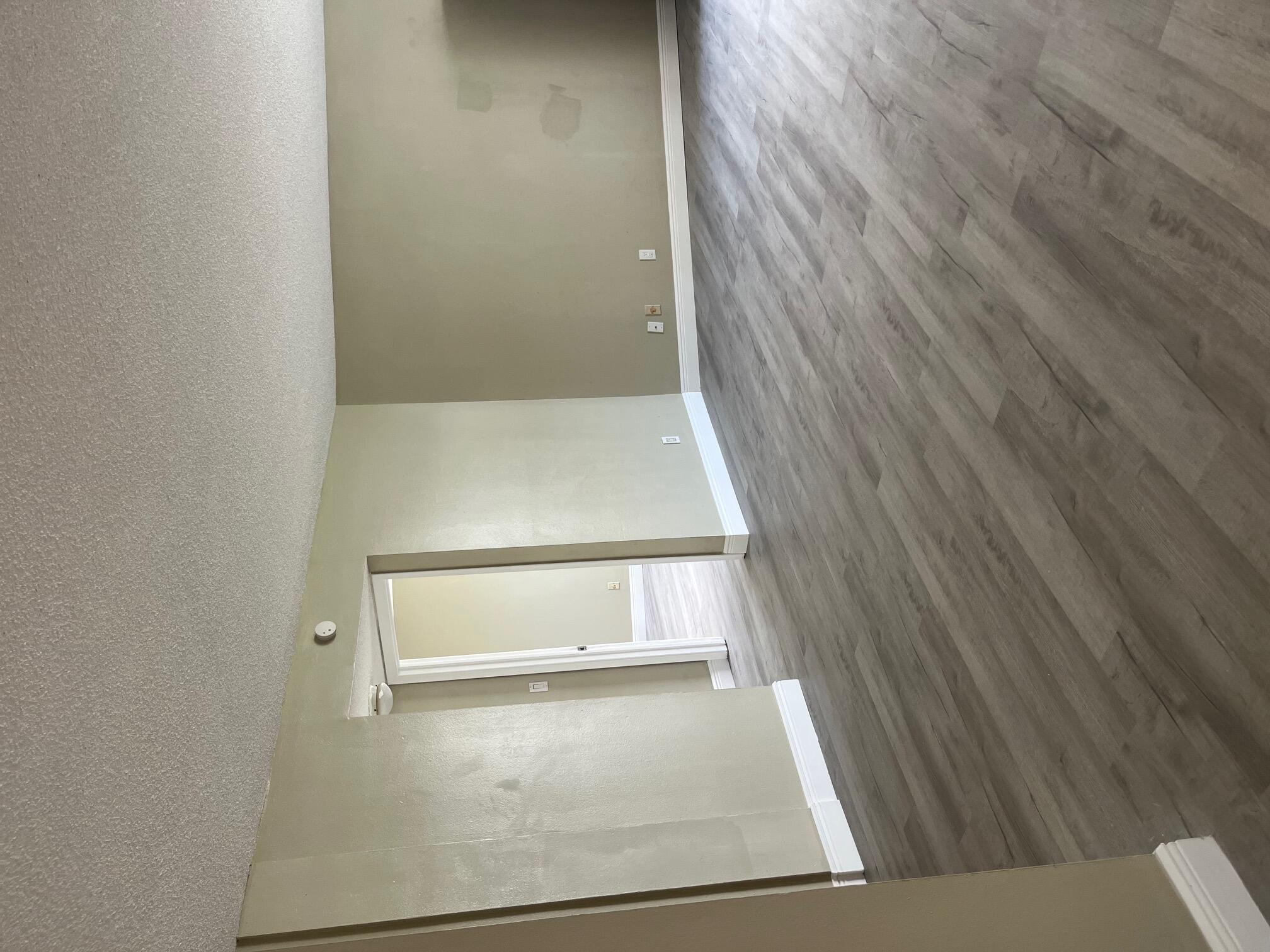 PRESIDENTIAL GOLFVIEW CONDO - Residential