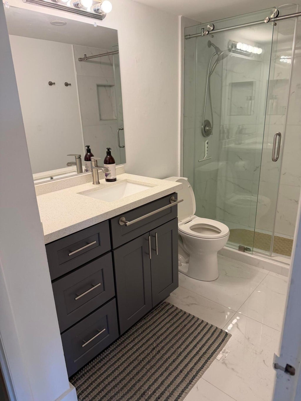 Photo of 550 BAYSHORE Drive #507, Fort Lauderdale, FL 33304 (MLS # B26081540)
