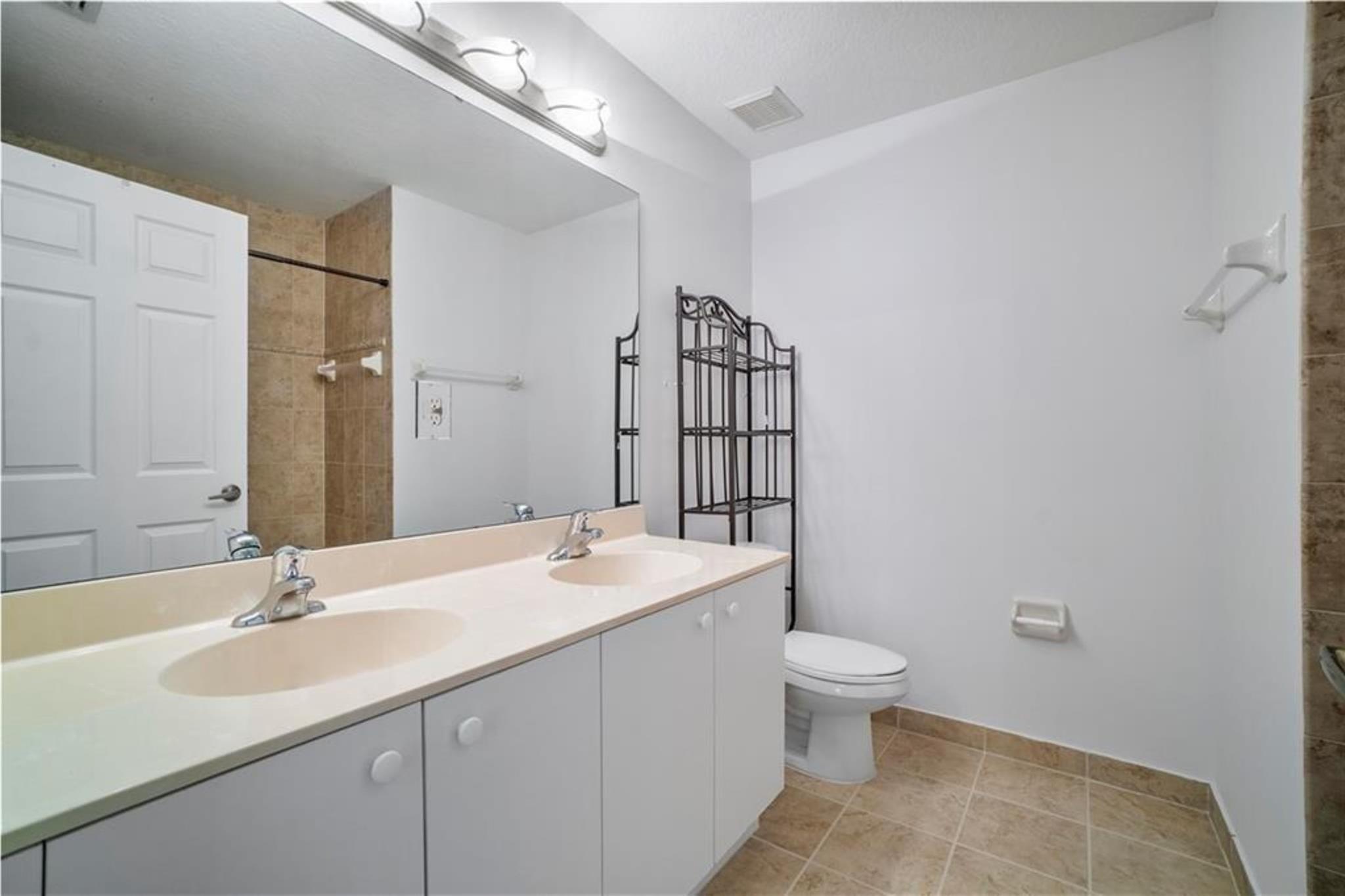 University Landings Townhome - Residential Lease