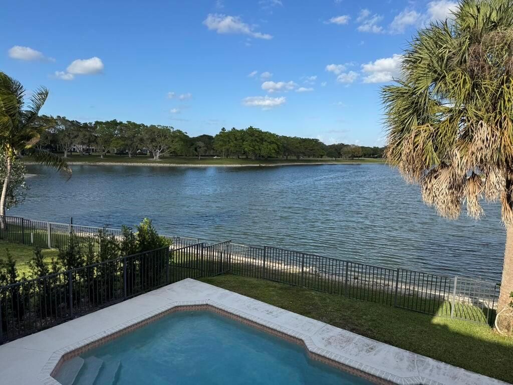 Photo of 10577 Santa Laguna Drive, Boca Raton, FL 33428 (MLS # R11089399)