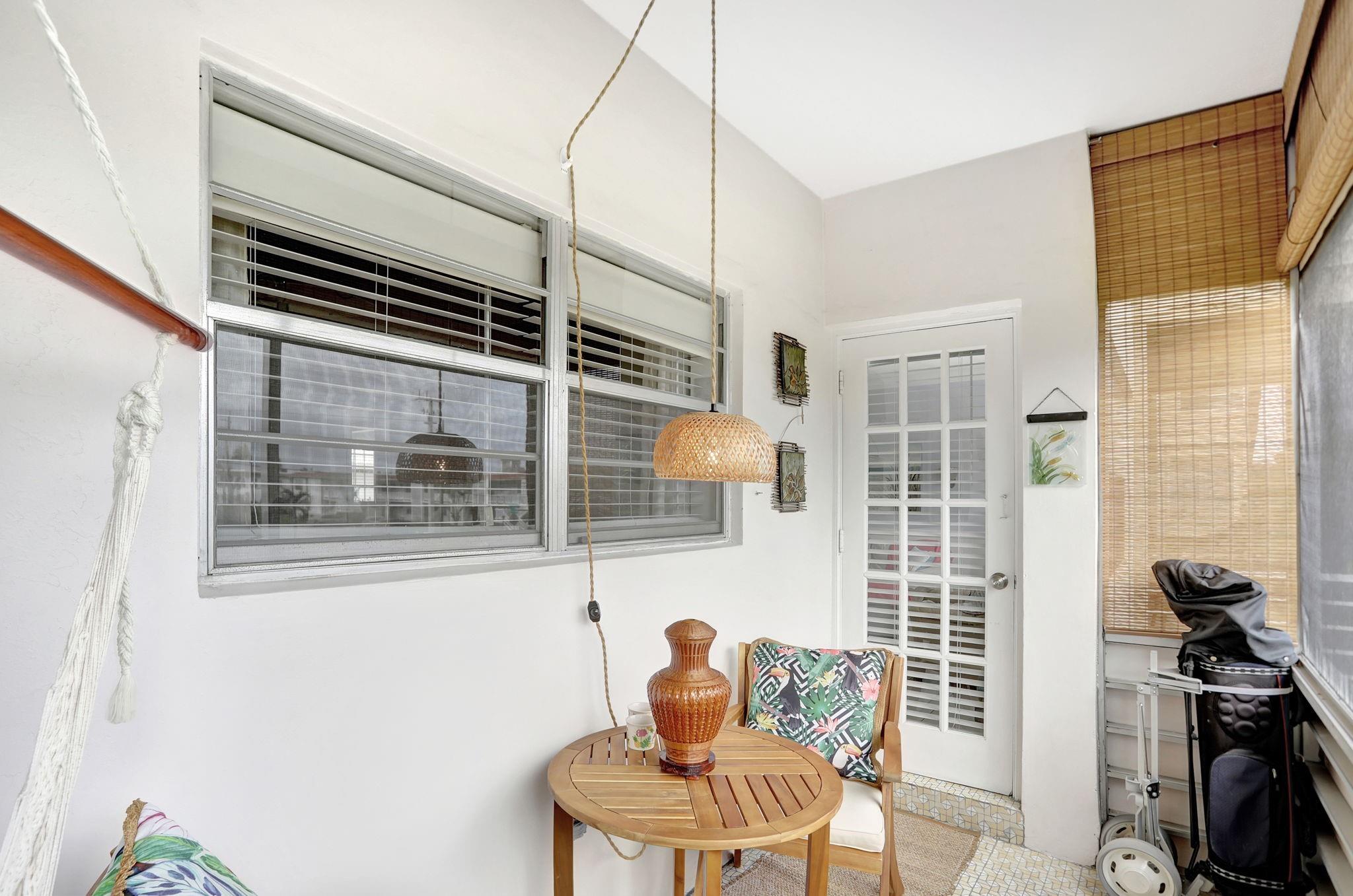 LAUDERHILL EAST - Residential