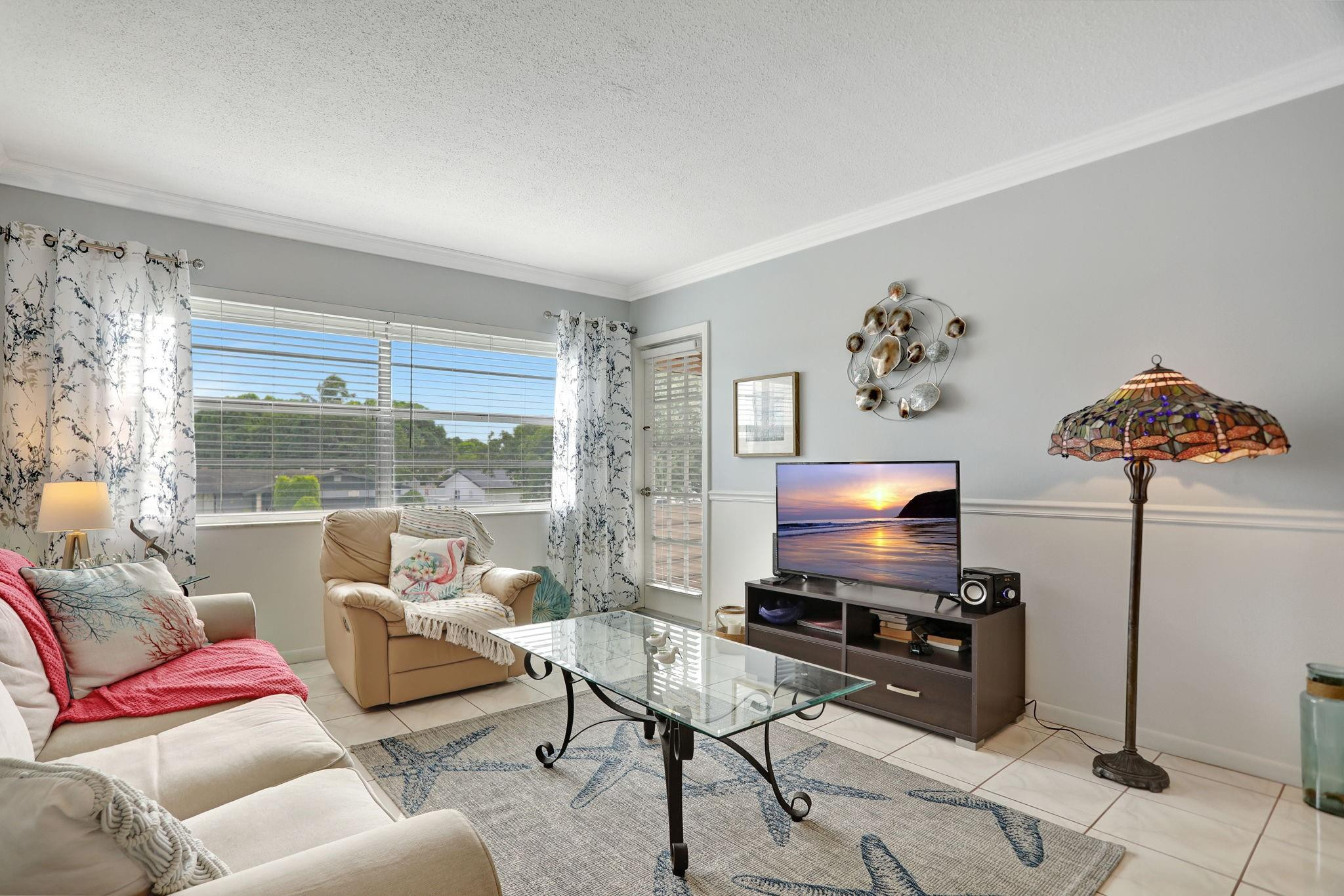 LAUDERHILL EAST - Residential