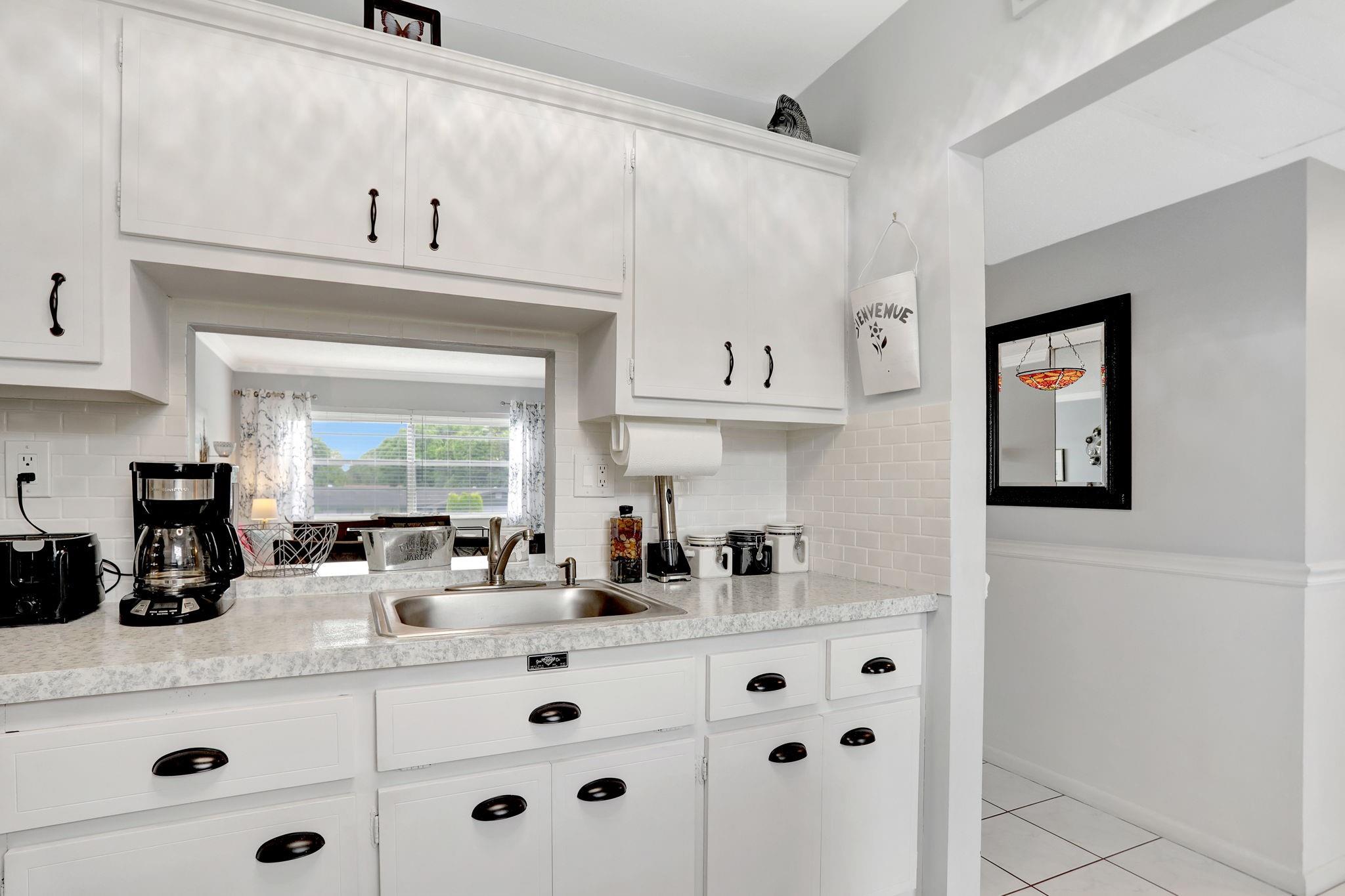 LAUDERHILL EAST - Residential