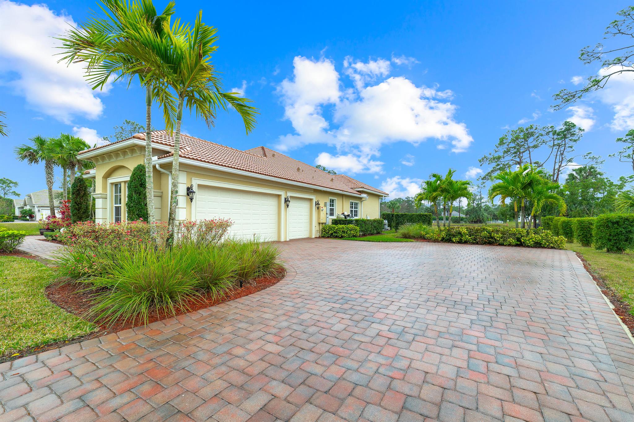 10176 Calabrese Trail