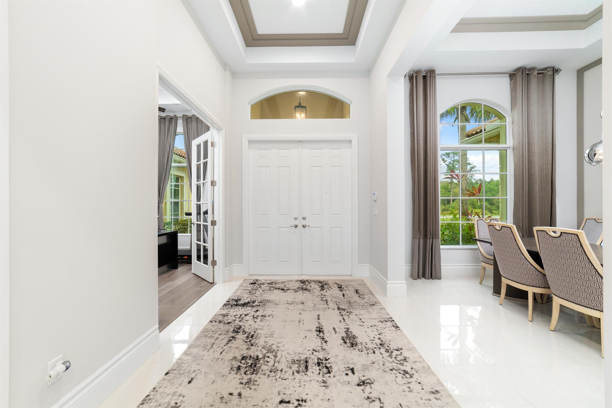 10176 Calabrese Trail