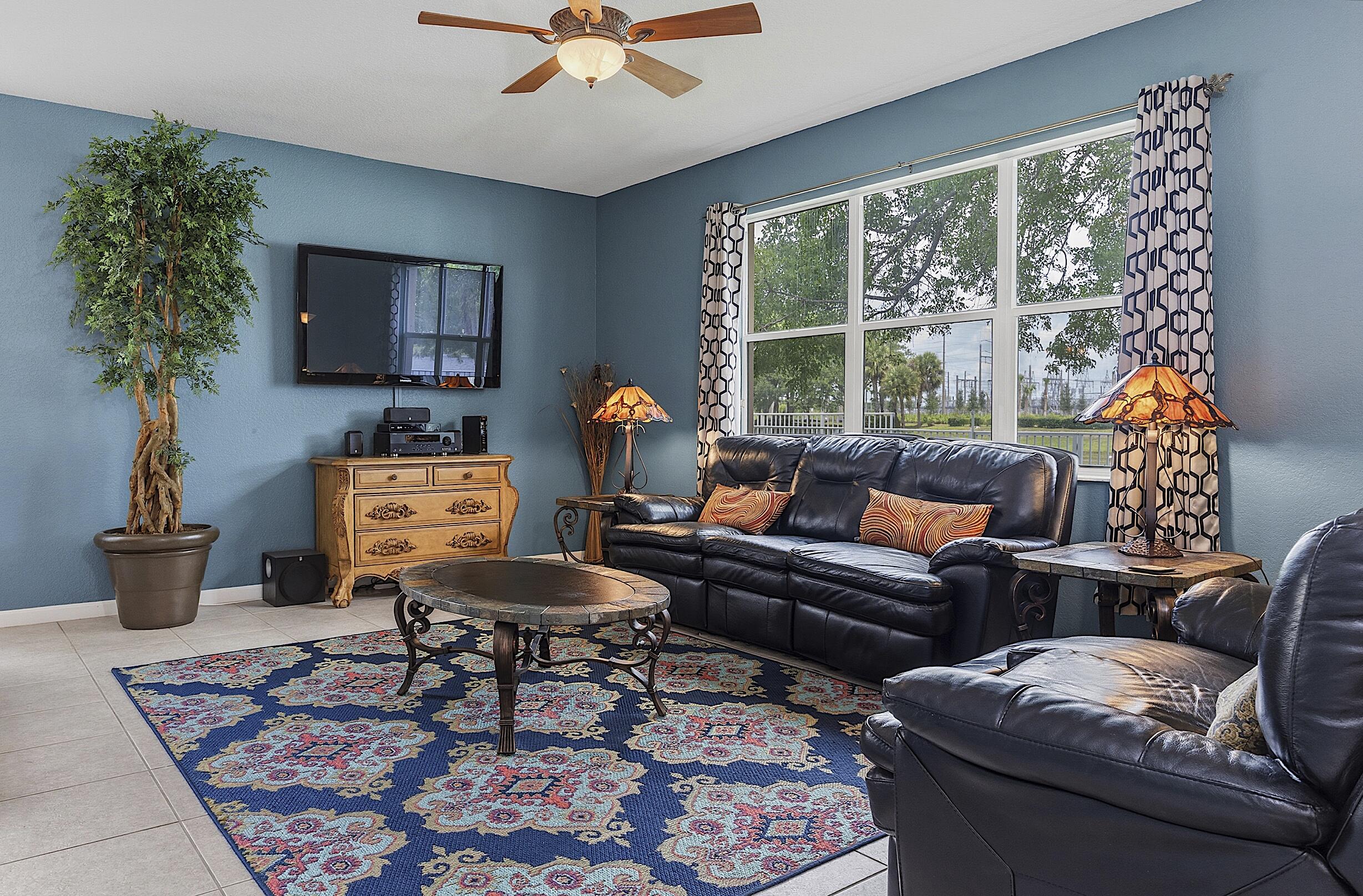 217 Berenger Walk