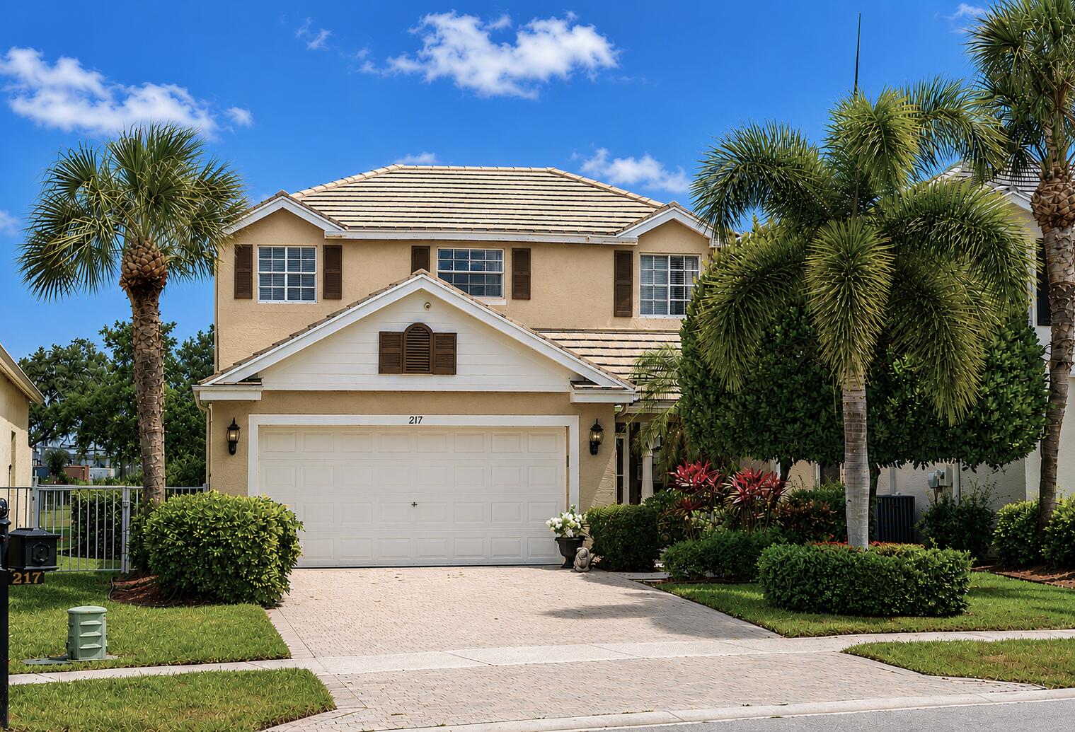 217 Berenger Walk