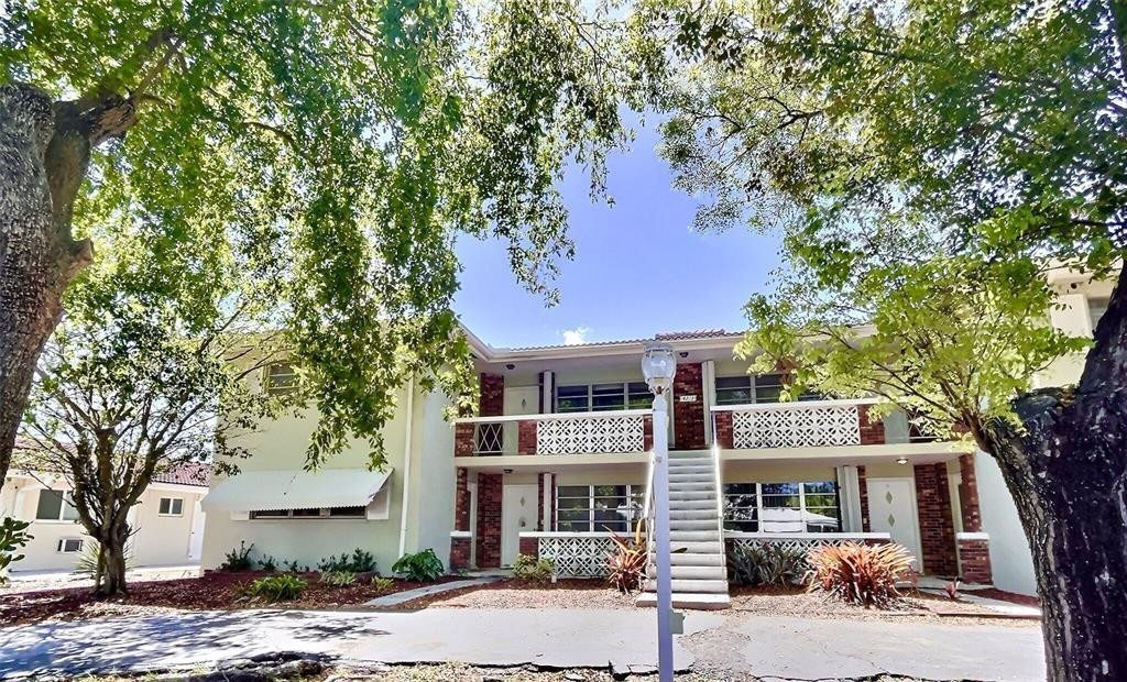 Coral Ridge Country Club - Residential Lease