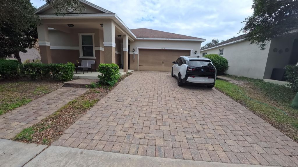 Photo of 8809 Arrabida Lane, Orlando, FL 32836 (MLS # B26000498)