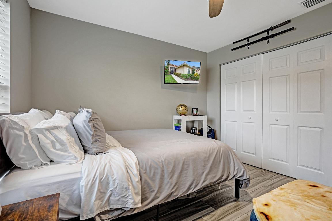 Barton Creek Village Winston Trails - Residential