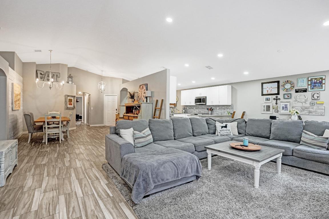 Barton Creek Village Winston Trails - Residential