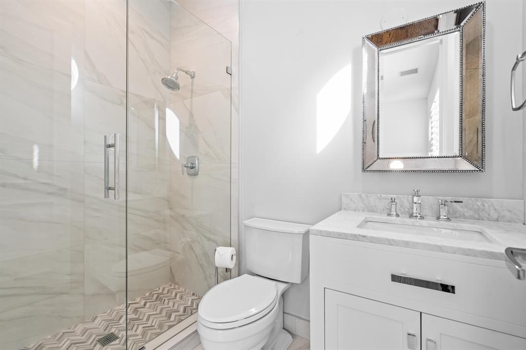 THE OAKS - Residential