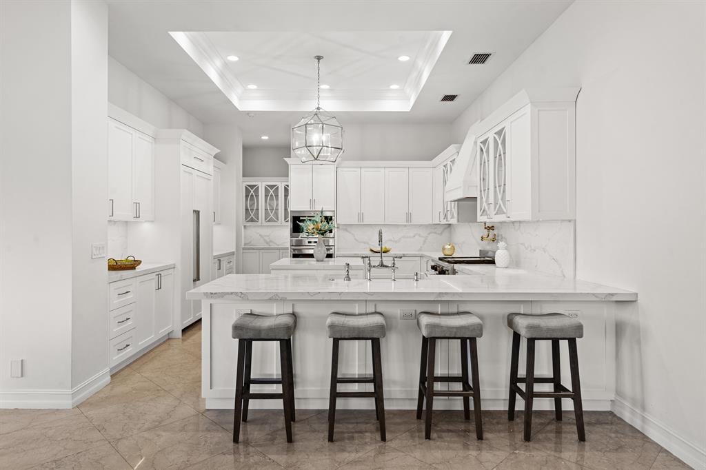 THE OAKS - Residential