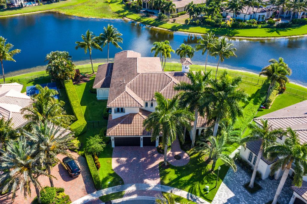 THE OAKS - Residential