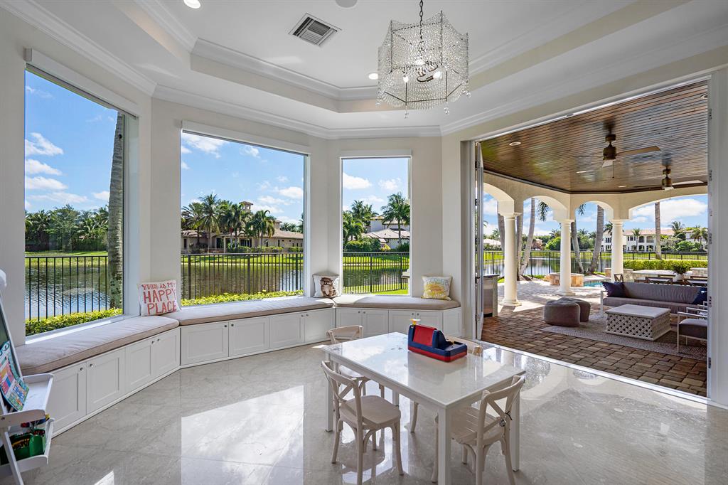 THE OAKS - Residential