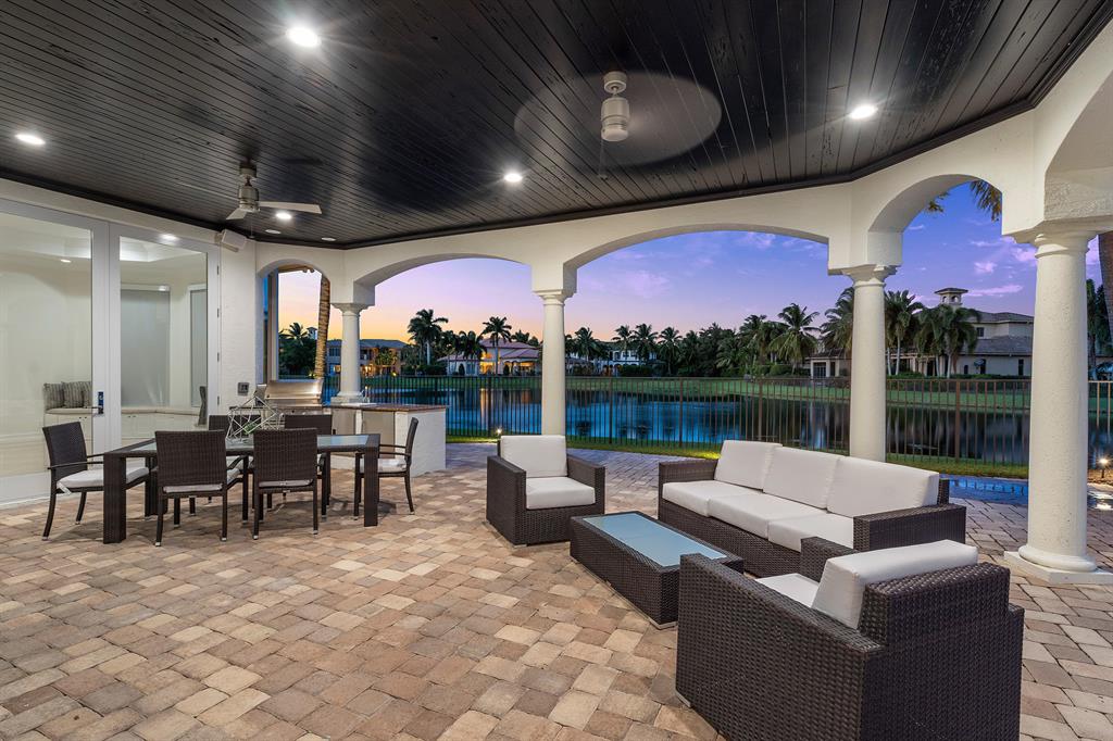 THE OAKS - Residential