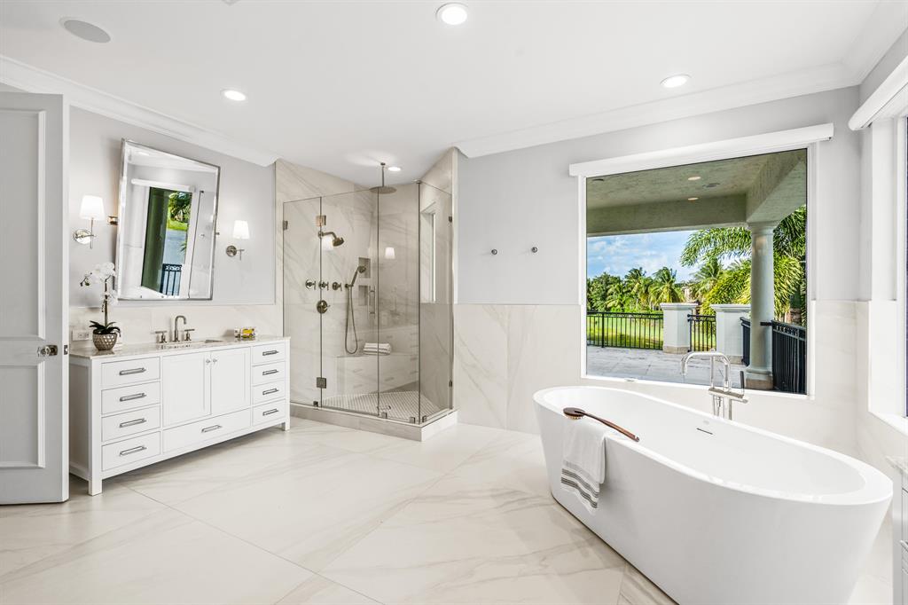 THE OAKS - Residential