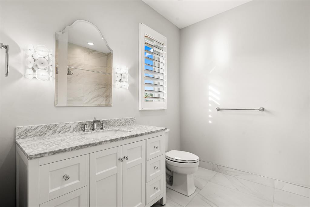 THE OAKS - Residential