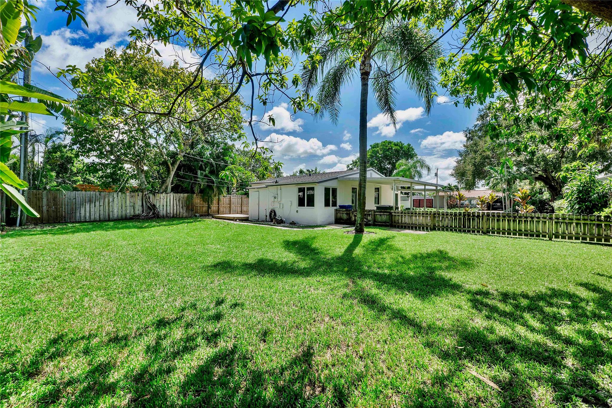 River Oaks - Residential Lease