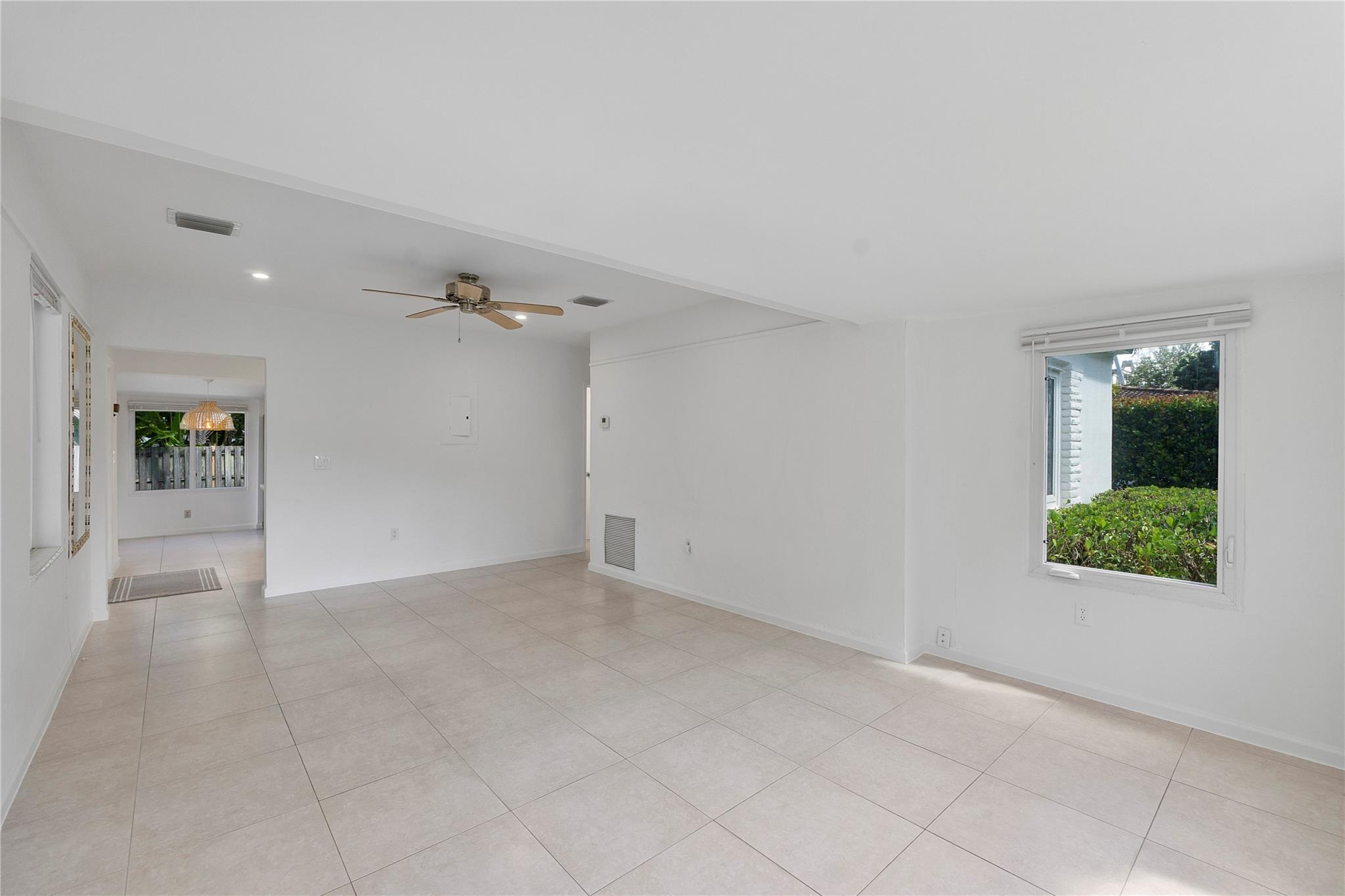 River Oaks - Residential Lease
